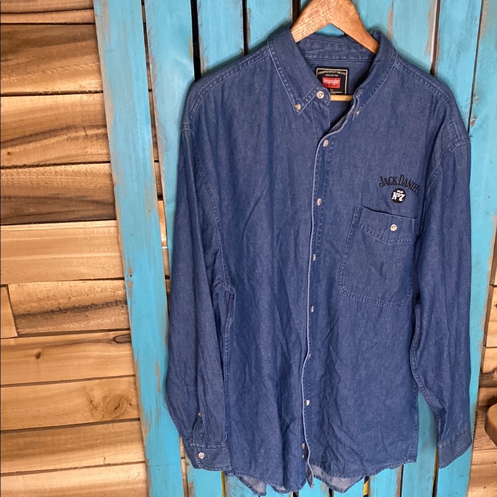 Wrangler Workwear blue denim embroidered Jack Daniels button up Shirt size XL